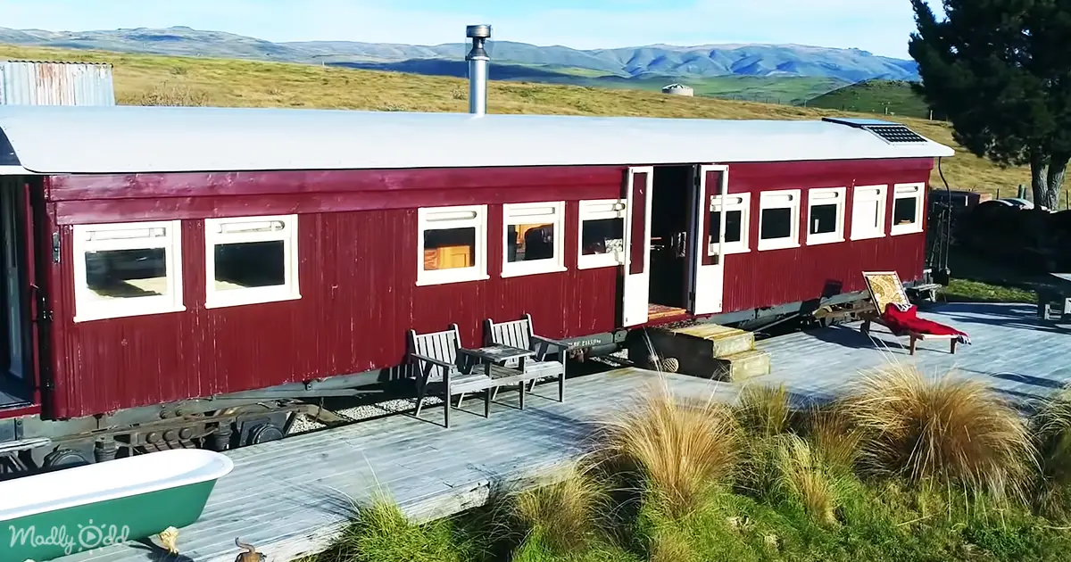 Woman restores old railway carriage into breathtaking off-the-grid home with spectacular views