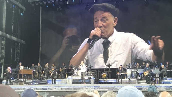 Bruce Springsteen Honors Shane MacGowan with Music and Heart in Kilkenny
