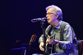 “Eric Clapton Shares Emotional Moment on Stage With His Granddaughter”